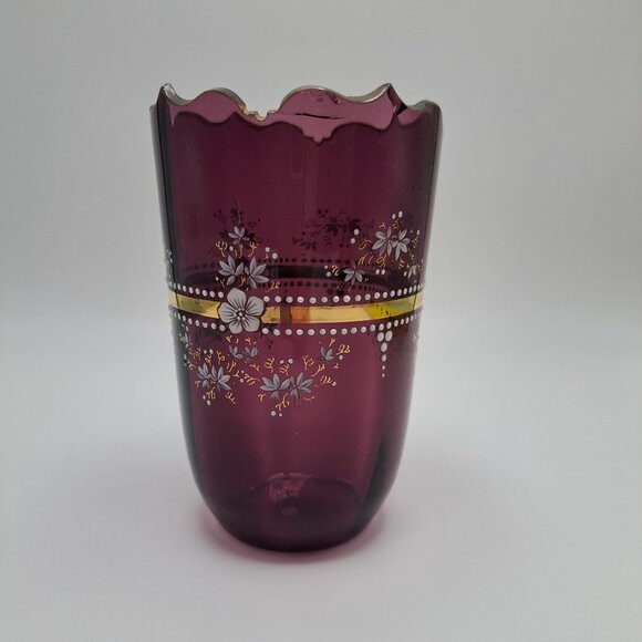 Hand-Painted Amethyst Enamel Floral Vase With Scalloped Rim - Picture 5 of 16